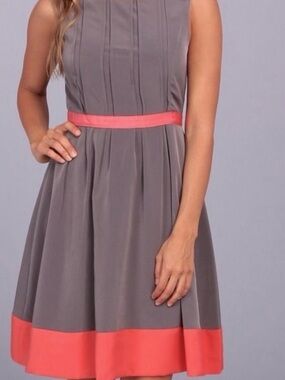 Jessica Simpson Gray Dress with Coral Trim